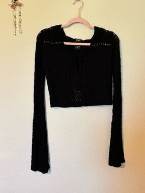 Black Knit Tie-Front Cropped Cardigan